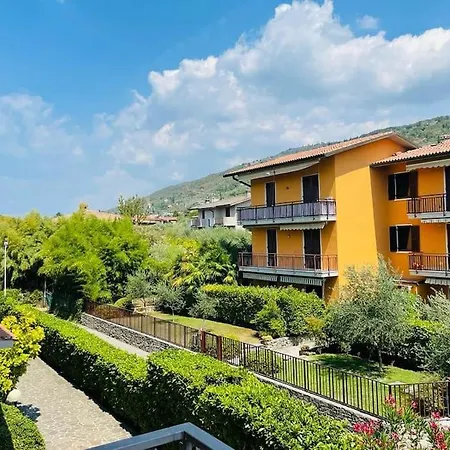 Al Lago, Apartment